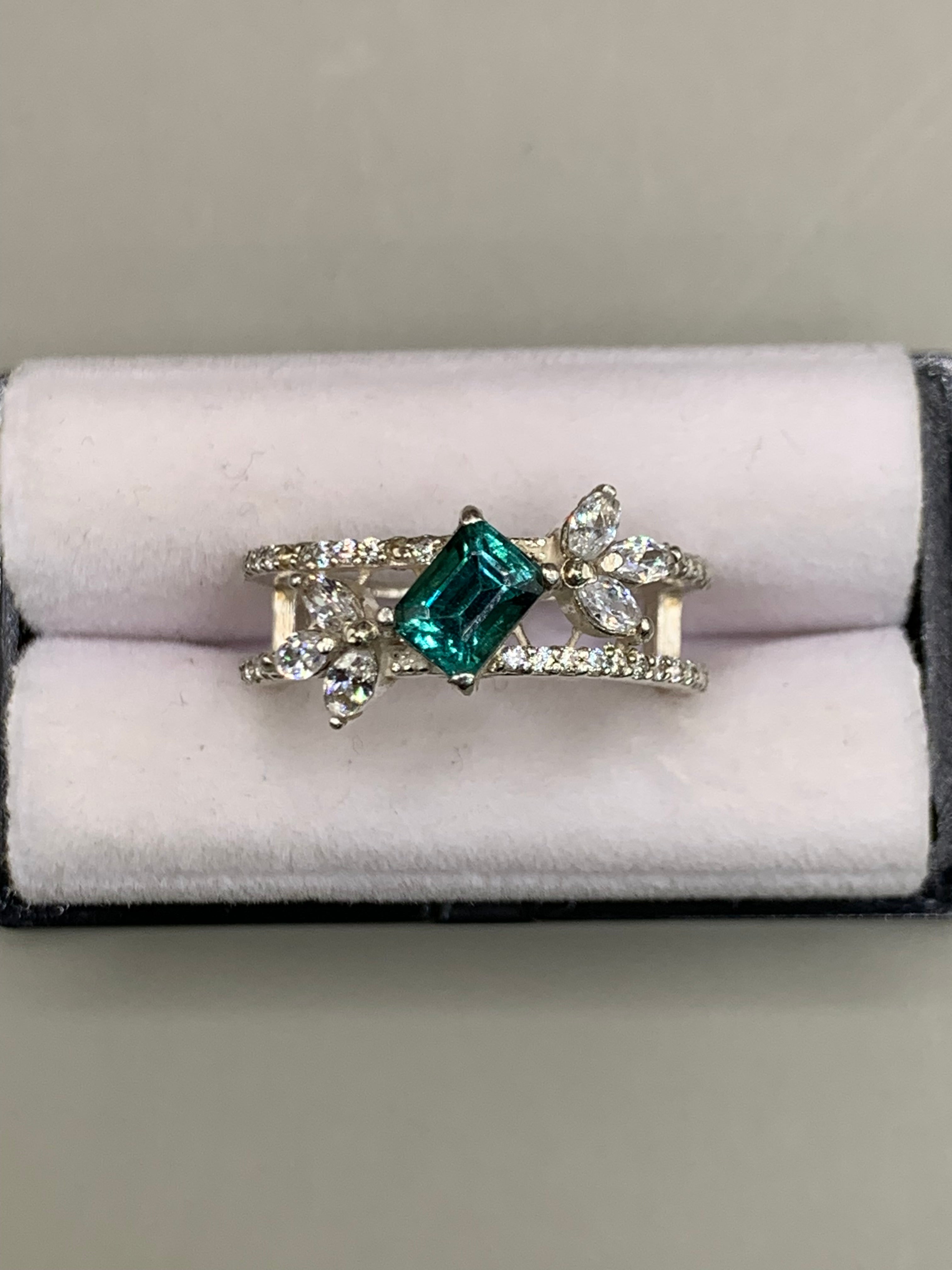 Indicolite Tourmaline ring