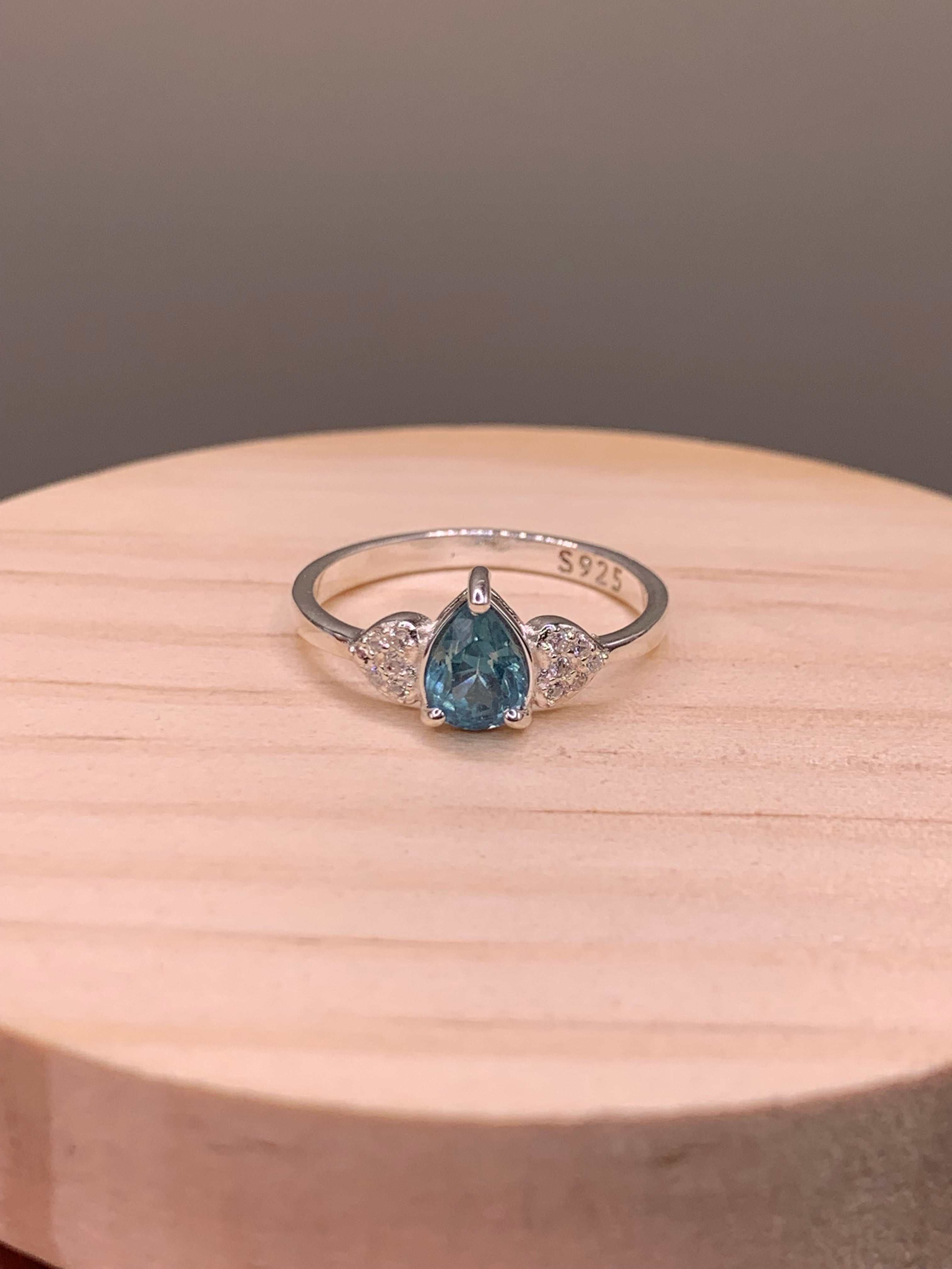 Apatite ring