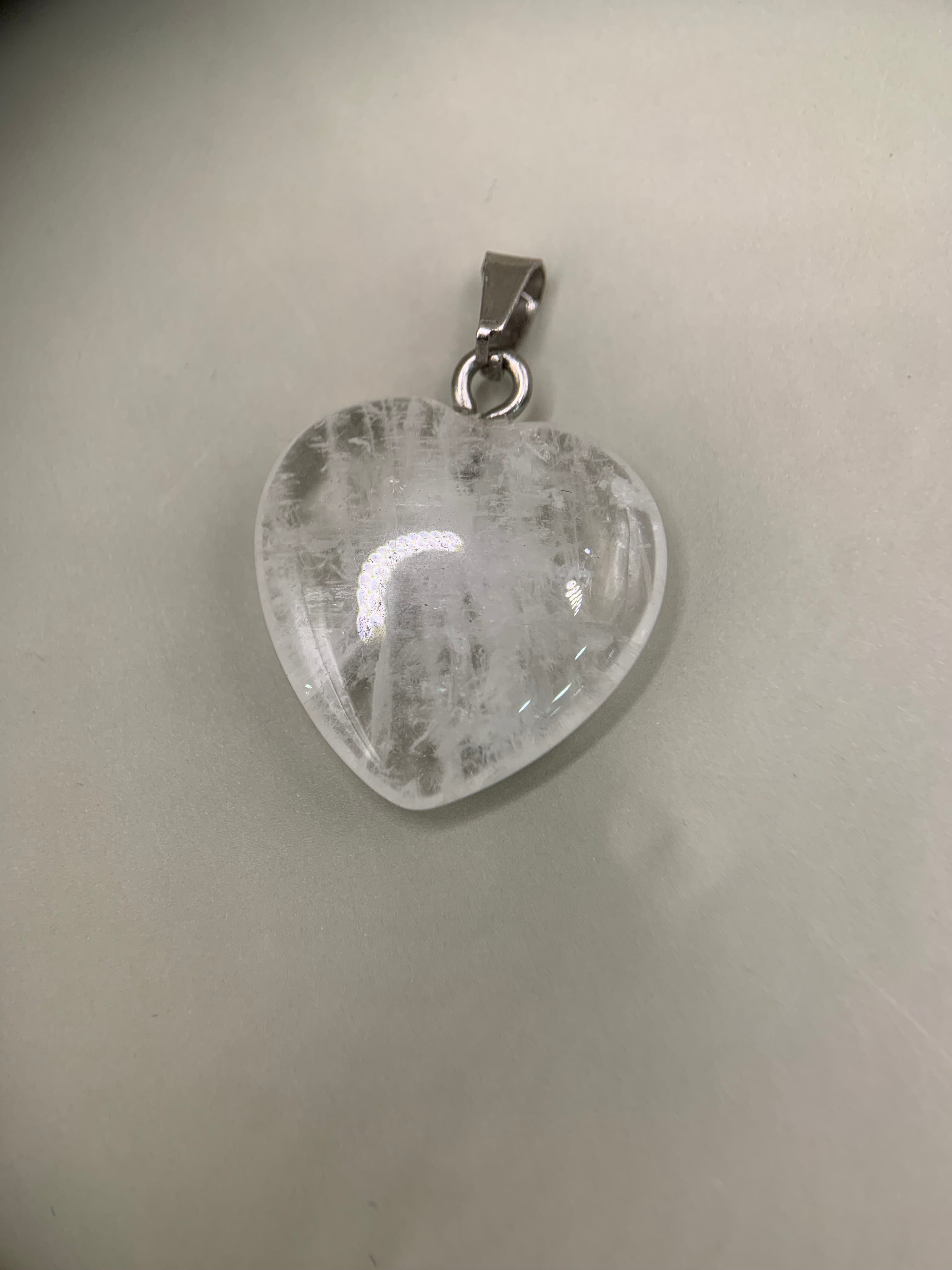 Quartz / Dur-e-Najaf heart pendant