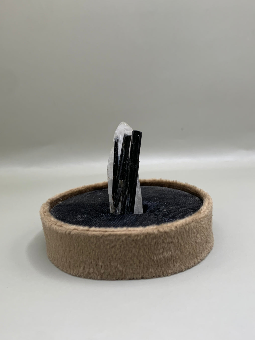 Tourmaline on Quartz