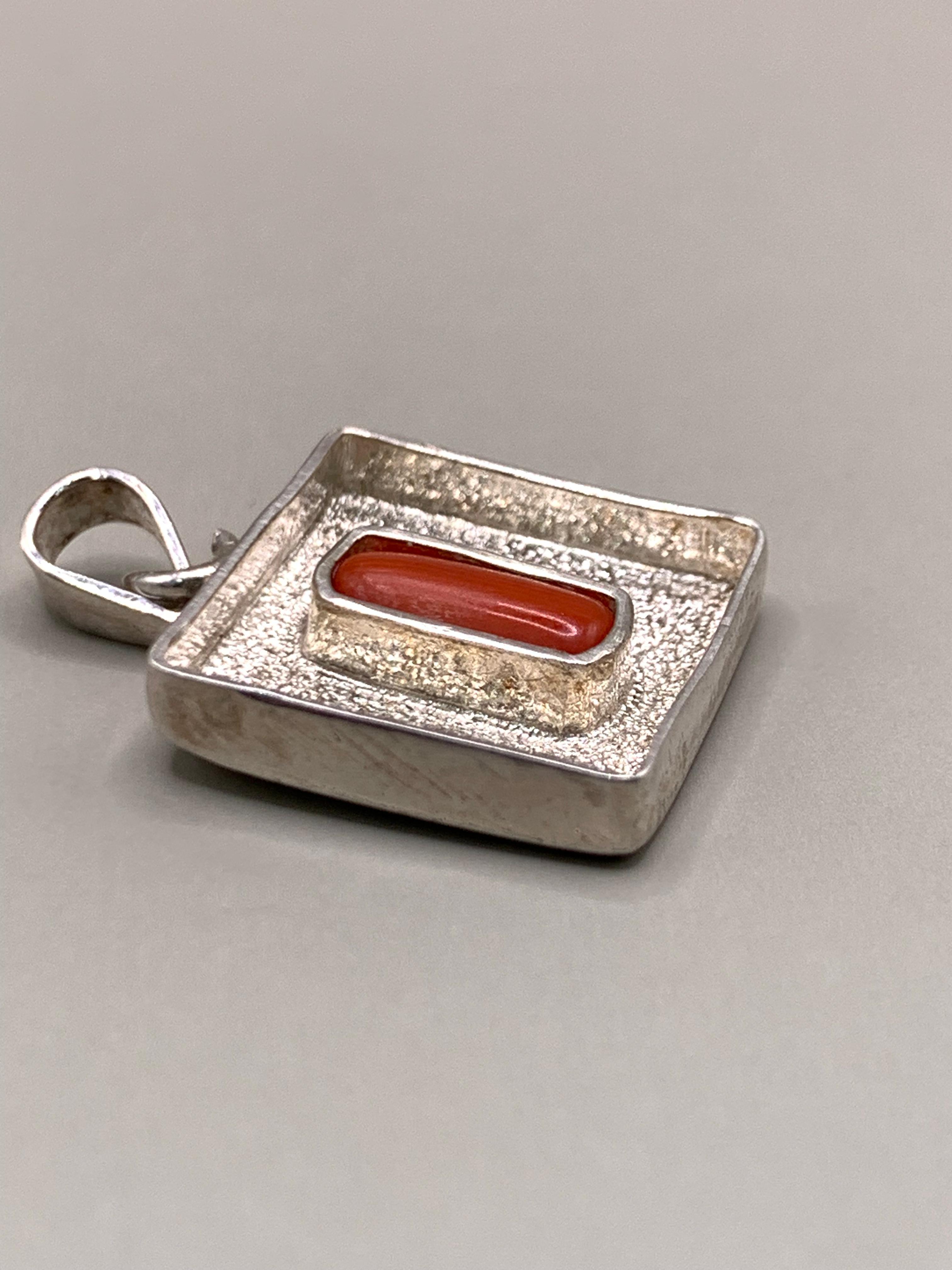 Marjan Pendant/Locket in Silver