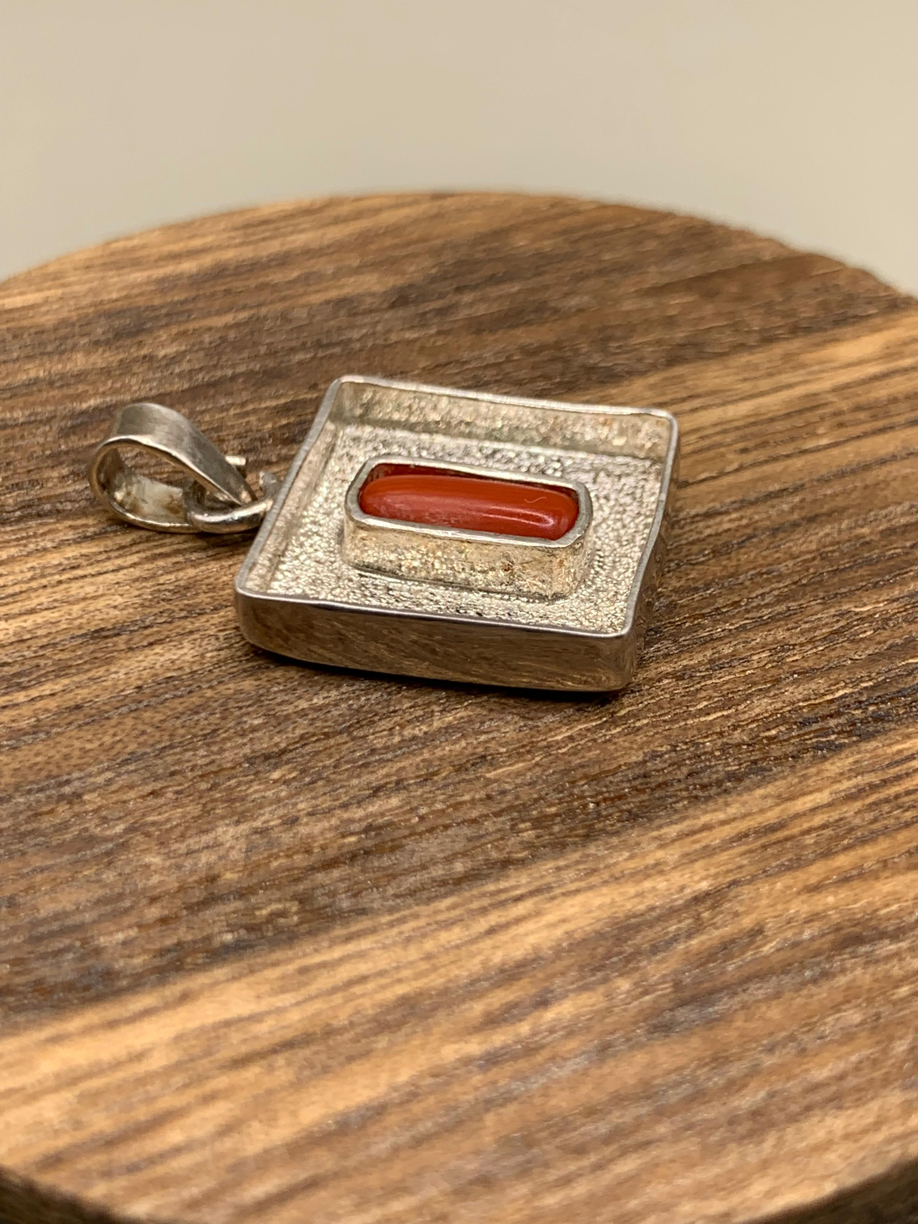 Marjan Pendant/Locket in Silver