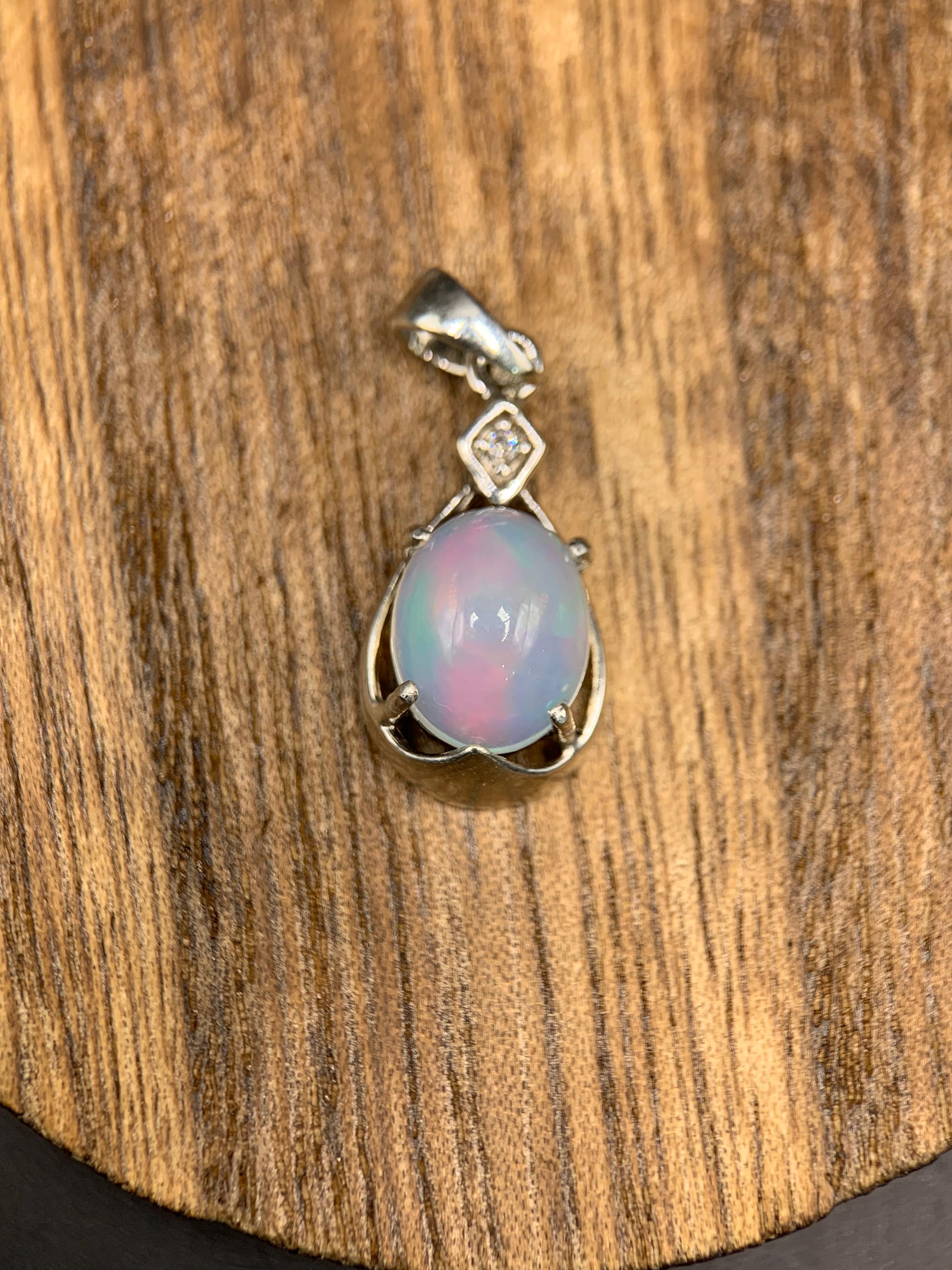 Opal Pendant in Silver