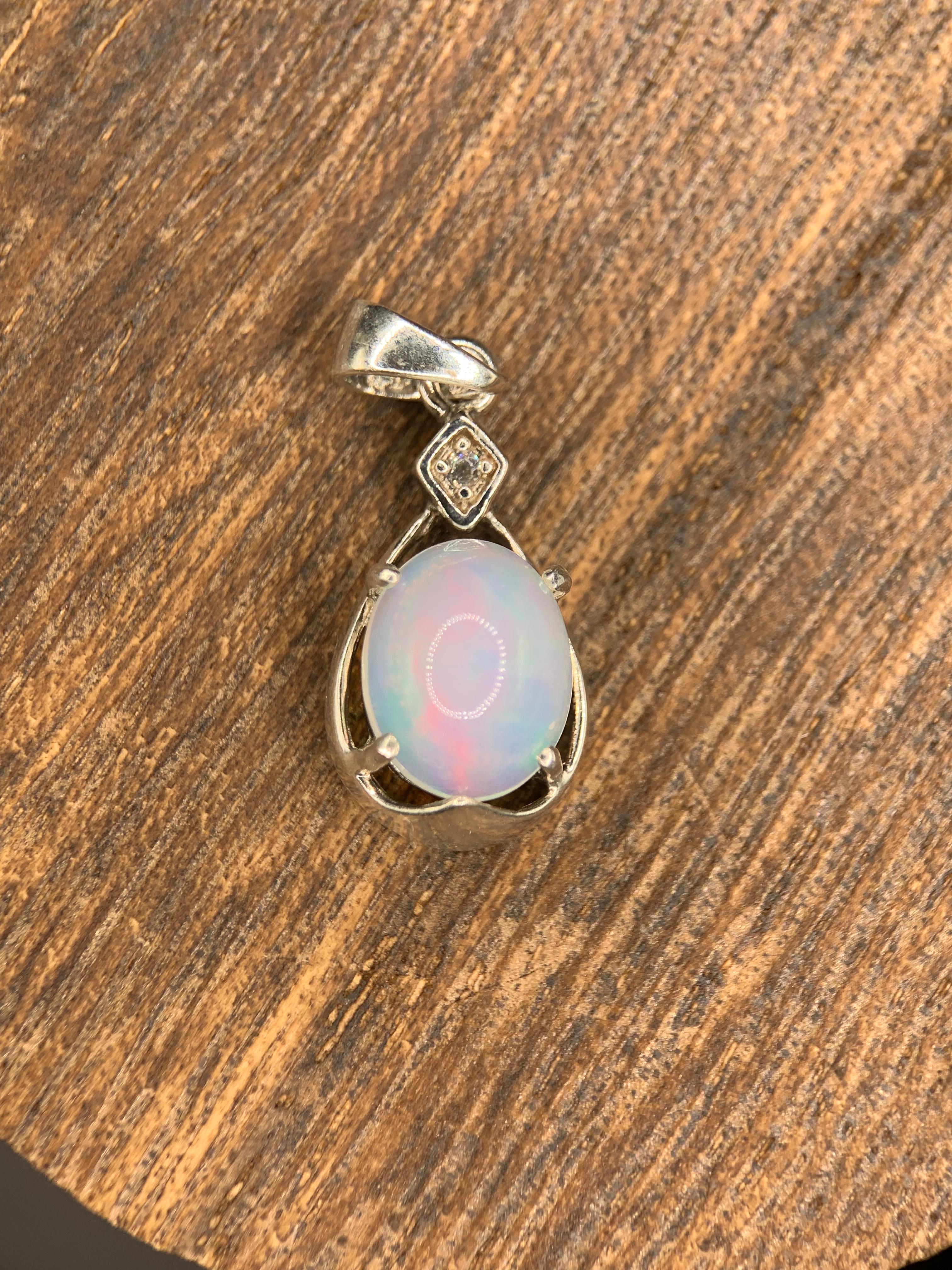Opal Pendant in Silver
