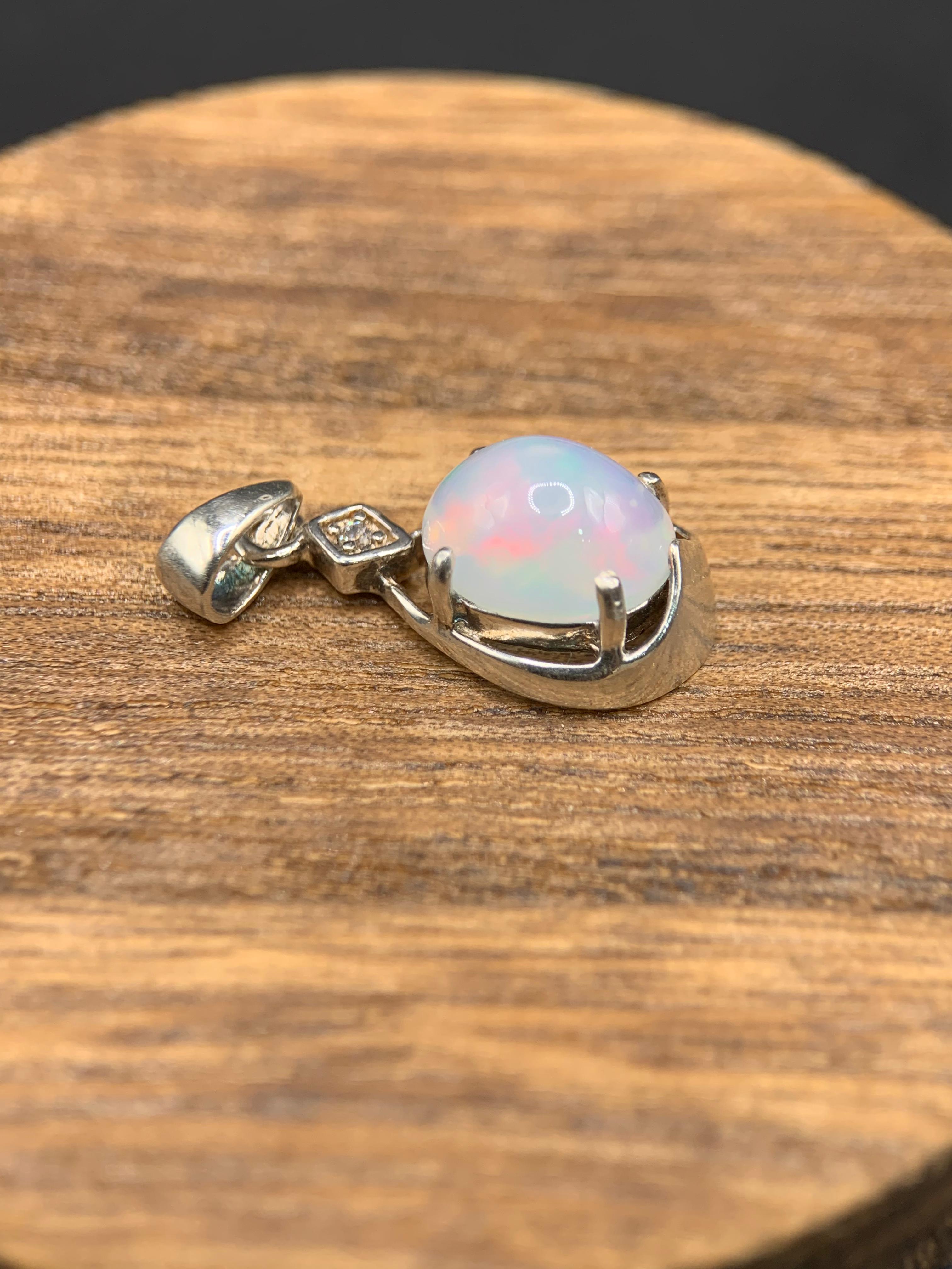 Opal Pendant in Silver